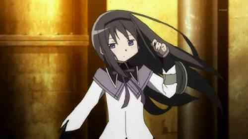 【 暁美ほむら 】